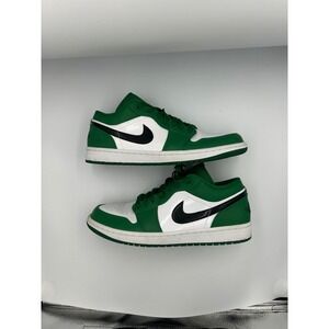 Jordan 1 Low Pine Green Size 11 Very Lightly Used With Original Box 553558-301